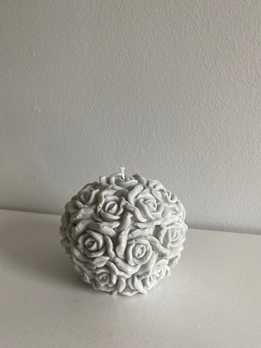 Rose ball in grey